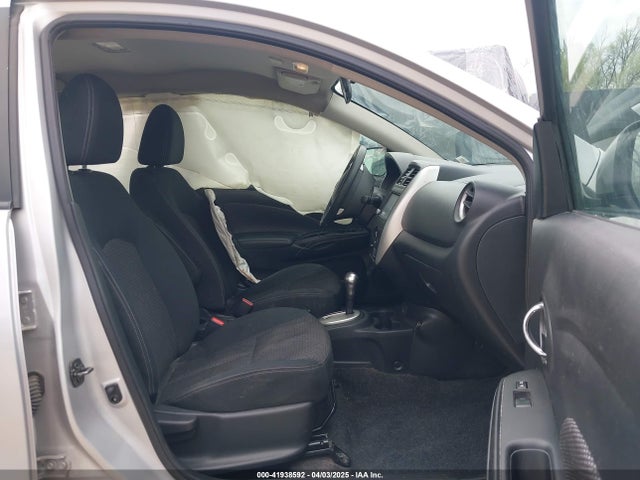 3N1CN7AP6KL862635 Nissan Versa 1.6 Sv