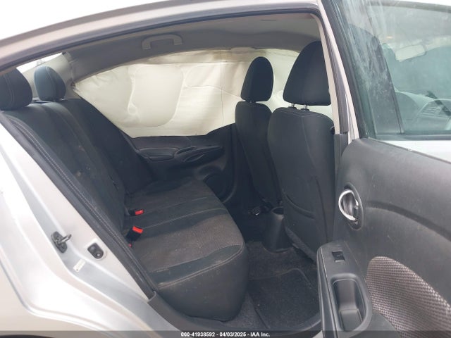 3N1CN7AP6KL862635 Nissan Versa 1.6 Sv