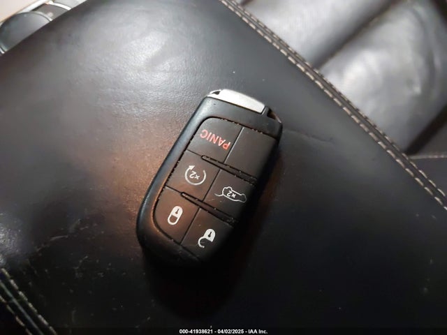 1C4RJFCT9EC234270 Jeep Grand Cherokee Overland