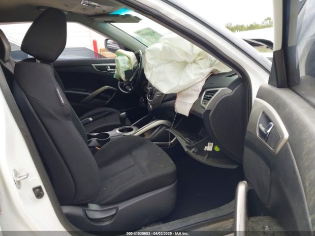 KMHTC6AD2HU307890 Hyundai Veloster