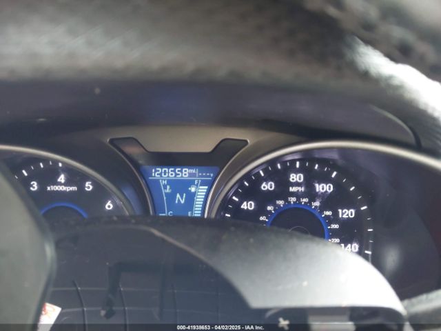 KMHTC6AD2HU307890 Hyundai Veloster