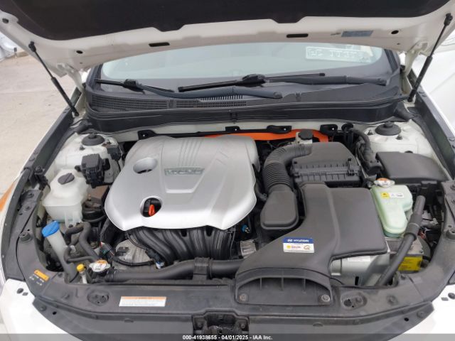 KMHEC4A4XEA117572 Hyundai SONATA HYBRID
