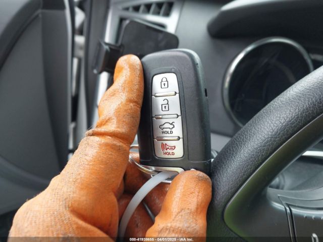 KMHEC4A4XEA117572 Hyundai SONATA HYBRID