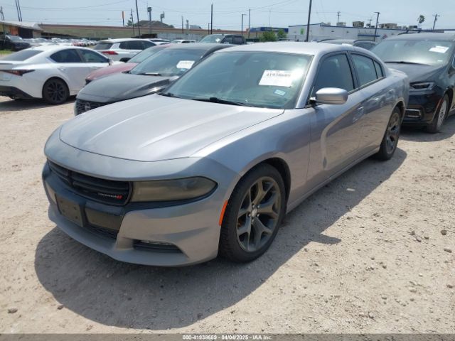 2C3CDXHG1FH928453 Dodge Charger Sxt