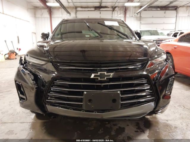 3GNKBKRS2KS669067 Chevrolet Blazer Premier