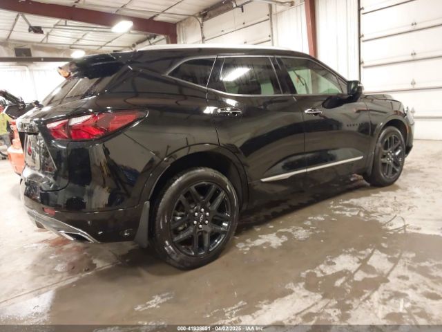 3GNKBKRS2KS669067 Chevrolet Blazer Premier