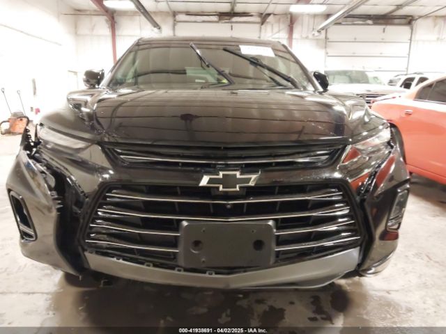 3GNKBKRS2KS669067 Chevrolet Blazer Premier