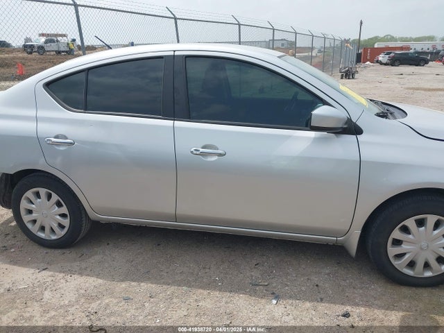 3N1CN7AP9KL833002 Nissan Versa 1.6 Sv