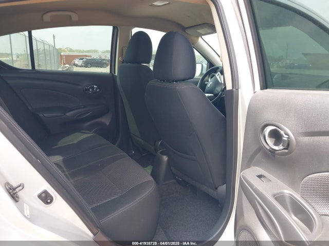 3N1CN7AP9KL833002 Nissan Versa 1.6 Sv