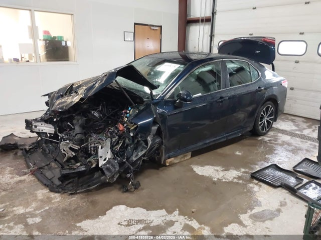 4T1B11HK8KU843601 Toyota CAMRY SE