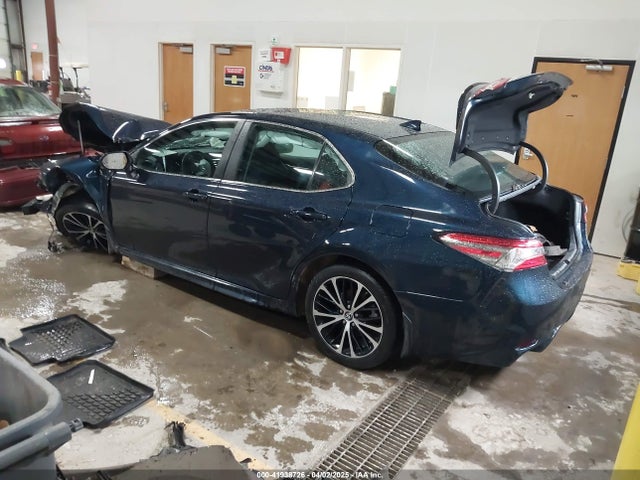 4T1B11HK8KU843601 Toyota CAMRY SE