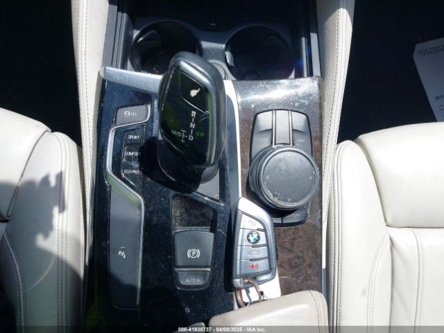 WBAJA7C31HG903693 BMW 530i Xdrive