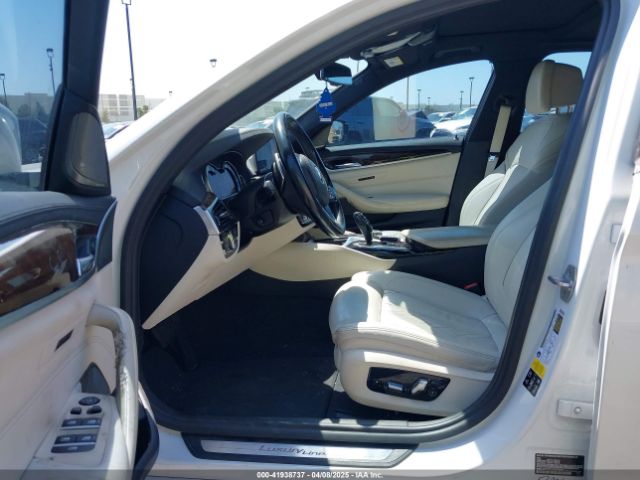 WBAJA7C31HG903693 BMW 530i Xdrive
