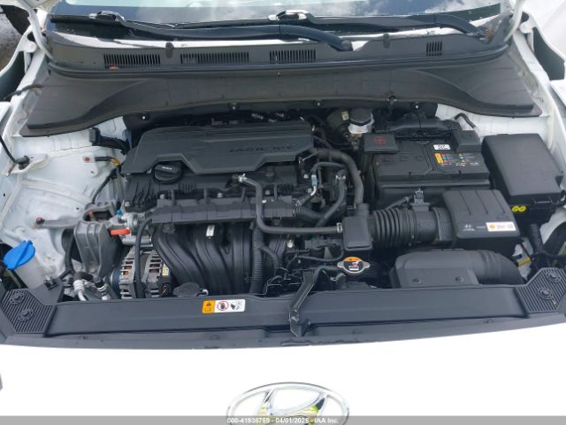KM8K62AB1NU767029 Hyundai Kona Sel