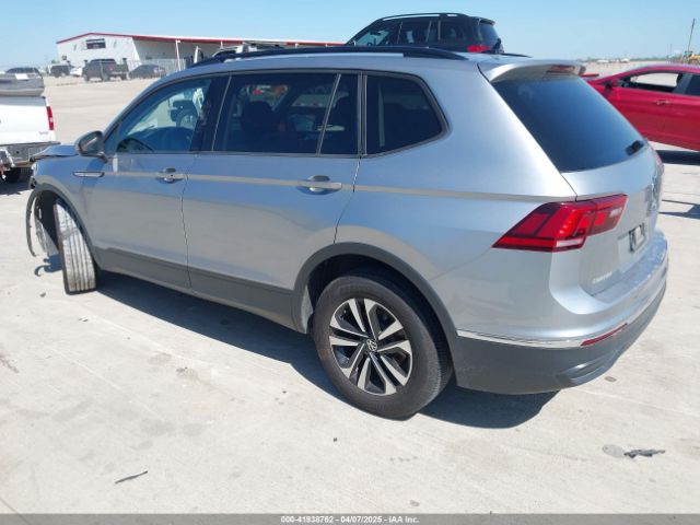 3VVRB7AX0RM029581 Volkswagen Tiguan 2.0t S