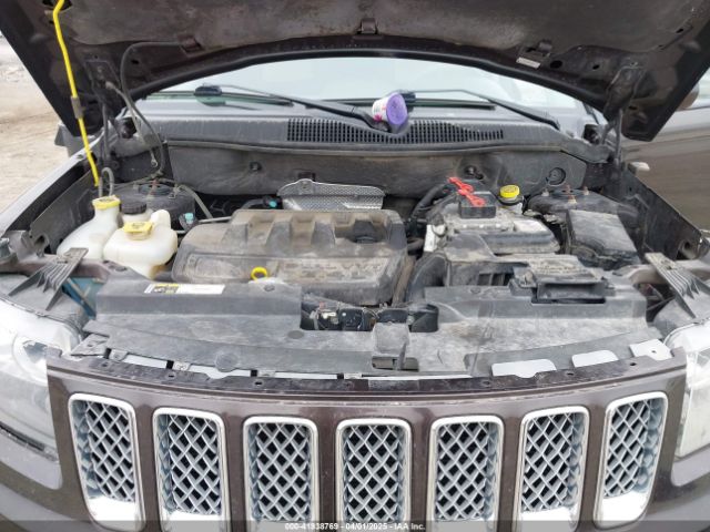 1C4NJDEB5ED731057 Jeep Compass Latitude