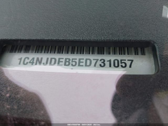 1C4NJDEB5ED731057 Jeep Compass Latitude