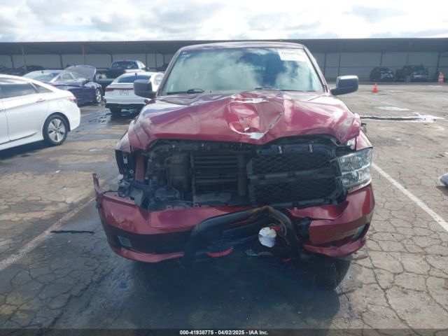1C6RR6FT7JS147365 RAM 1500 Express  4x2 6'4 Box