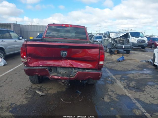 1C6RR6FT7JS147365 RAM 1500 Express  4x2 6'4 Box