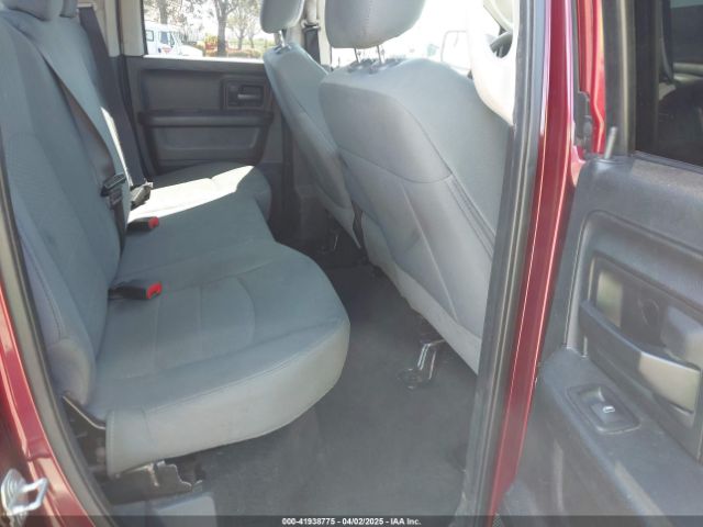 1C6RR6FT7JS147365 RAM 1500 Express  4x2 6'4 Box