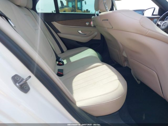 WDDZF4JB1JA447600 Mercedes-Benz E 300
