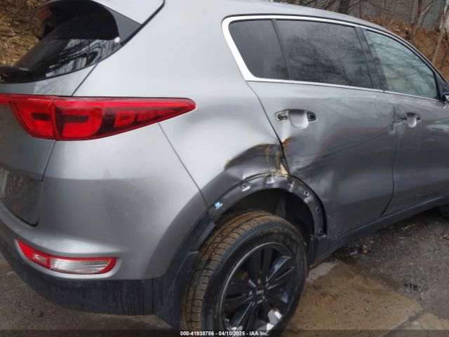 KNDPMCAC8H7173202 KIA Sportage Lx