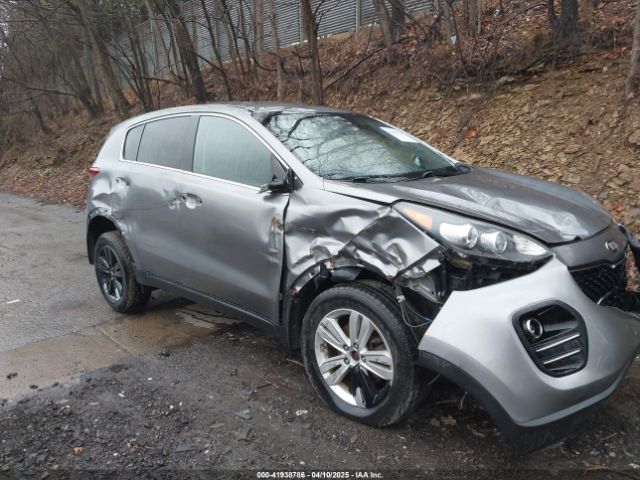 KNDPMCAC8H7173202 KIA Sportage Lx