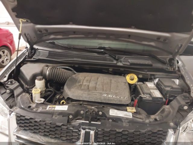 2C4RDGBG6FR703681 Dodge Grand Caravan Se