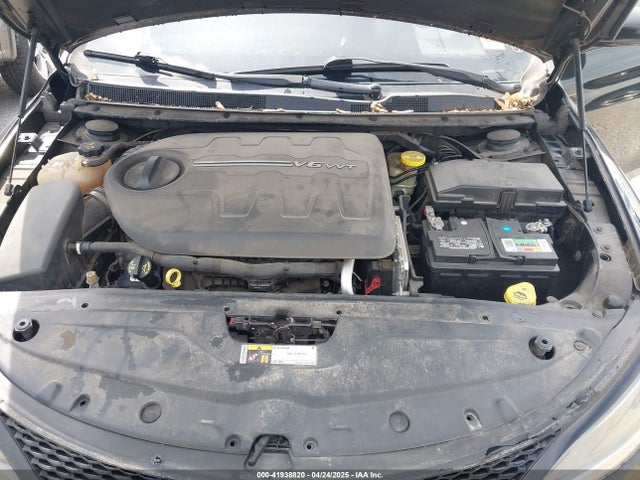 Chrysler 200 S 2016 1C3CCCBG9GN175199 Image 10