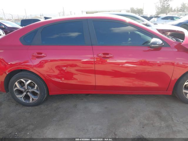 3KPF24ADXME304866 KIA Forte Lxs