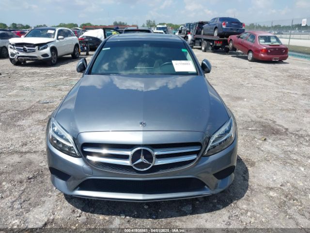 WDDWF8DB9KR506000 Mercedes-Benz C 300