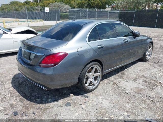 WDDWF8DB9KR506000 Mercedes-Benz C 300