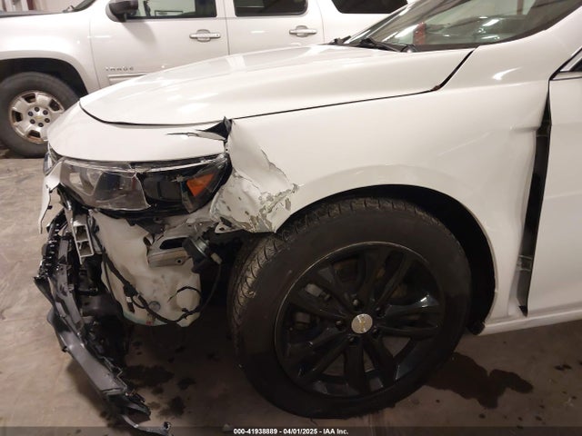 Chevrolet lfv - direct injection, variable valve timing, gen 1 2018 1G1ZD5ST9JF107832 Image 17