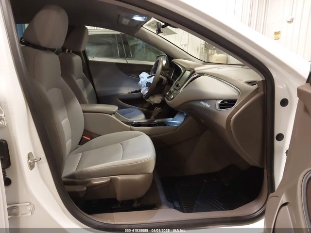 Chevrolet lfv - direct injection, variable valve timing, gen 1 2018 1G1ZD5ST9JF107832 Image 5