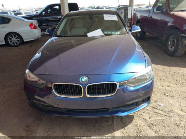 WBA8A9C57GK616589 BMW 320i