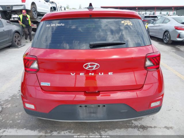 KMHRB8A38MU118932 Hyundai Venue Se