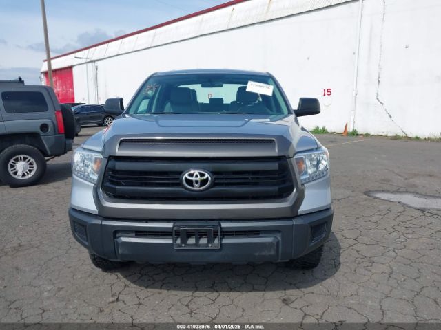 5TFUM5F1XEX056433 Toyota Tundra Sr 4.6l V8