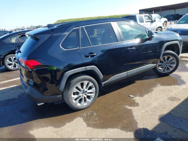 JTMC1RFV7KD028911 Toyota Rav4 Xle Premium