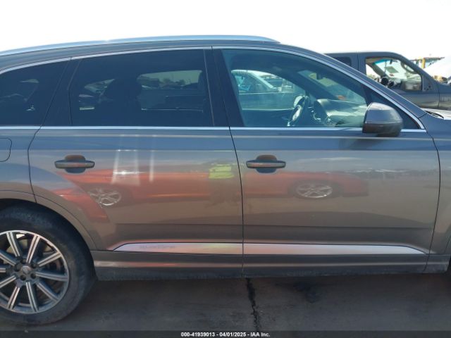 WA1LHAF74HD045487 Audi Q7 2.0t Premium