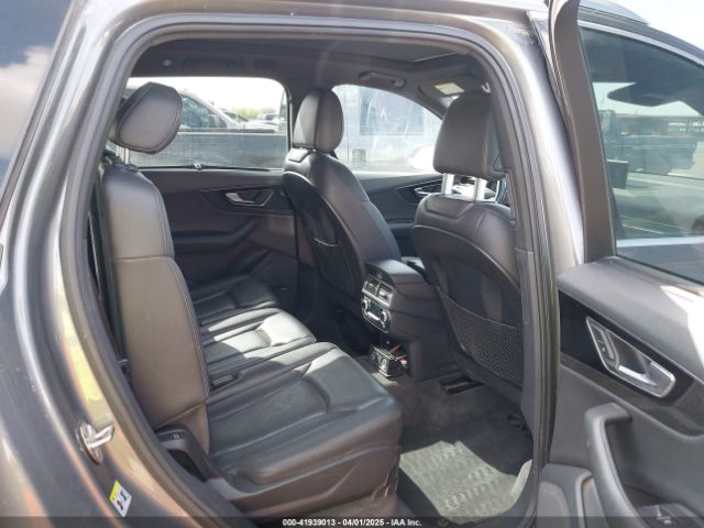 WA1LHAF74HD045487 Audi Q7 2.0t Premium