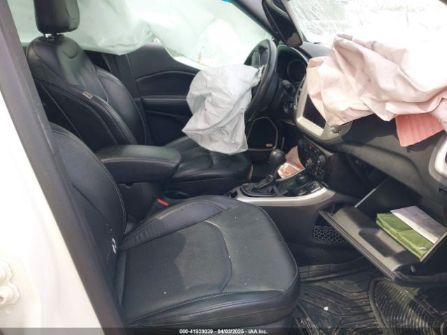 2021 JEEP COMPASS 3C4NJDEB5MT596218 Photo 4