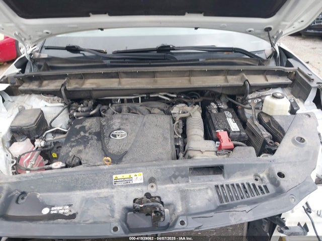 Toyota Highlander Xle 2021 5TDGZRAH2MS525867 Image 10
