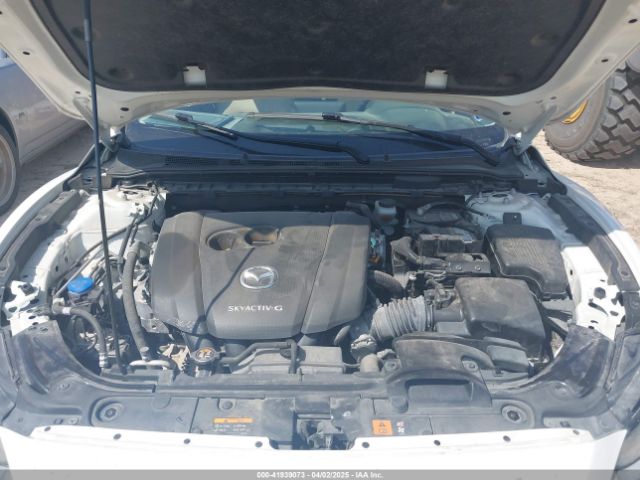 JM1GL1VM5M1613898 Mazda Mazda6 Touring