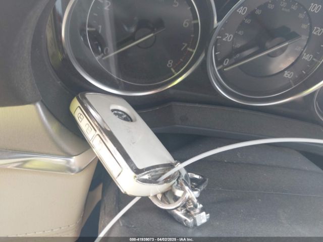 JM1GL1VM5M1613898 Mazda Mazda6 Touring