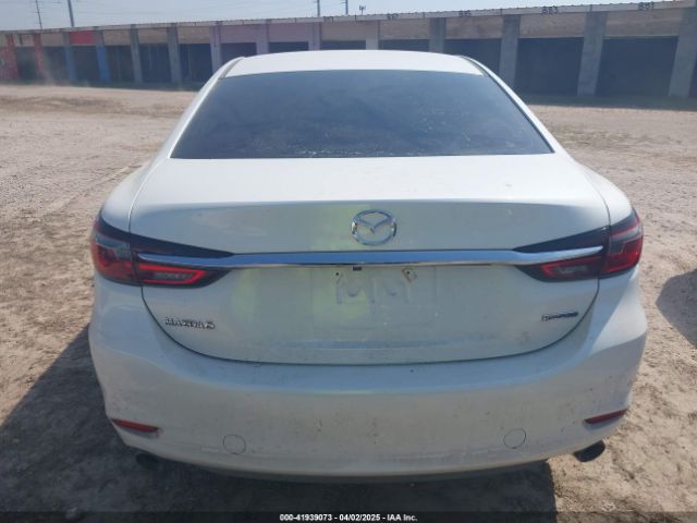 JM1GL1VM5M1613898 Mazda Mazda6 Touring