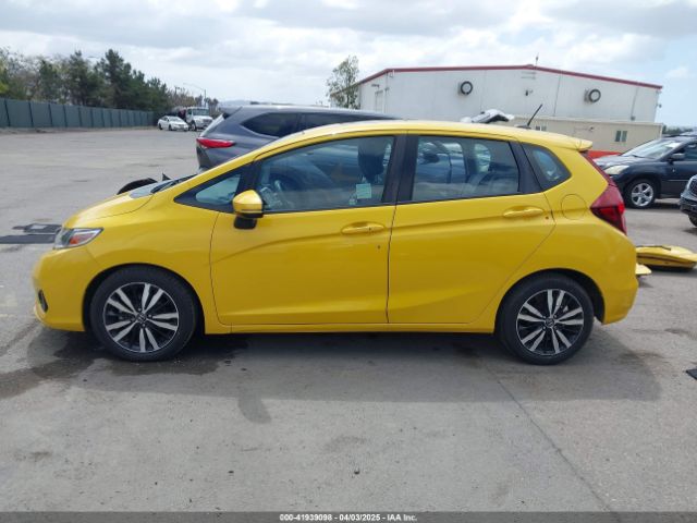 3HGGK5H95JM714215 Honda Fit Ex-l