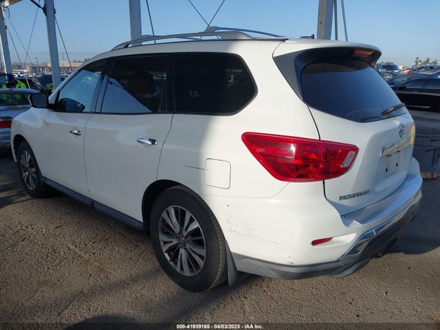 5N1DR2MN2HC610660 Nissan Pathfinder S