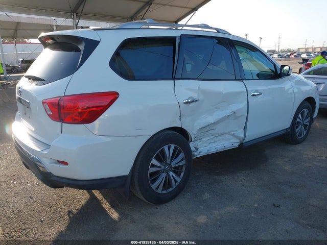 5N1DR2MN2HC610660 Nissan Pathfinder S