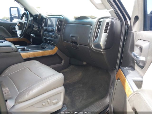 3GCUKSEJ5GG134114 Chevrolet Silverado 1500 1lz