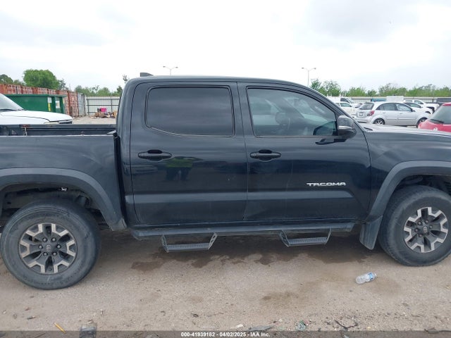 5TFCZ5AN8HX047614 Toyota Tacoma Trd Off Road